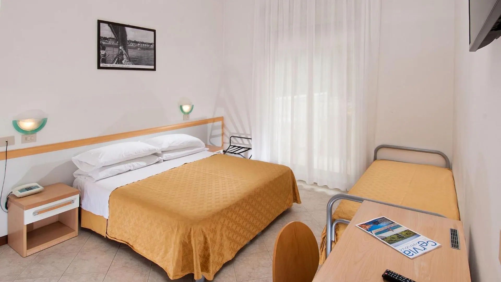 Hotel Giuliana Cervia 3*,